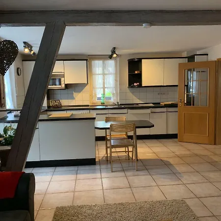 2 A 4 Personnes Apartment